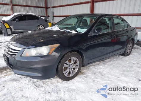 2011 Honda Accord 2.4 Se z USA, uszkodzony, nr VIN 1HGCP2F60BA136028